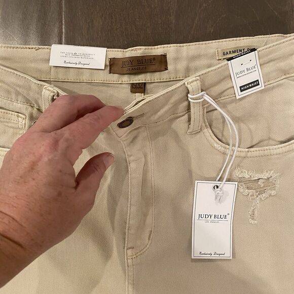 NWT Judy Blue Jeans Women 15 32 Cream Bone High Rise Distressed 90s JB88823 C-CO - Picture 6 of 16